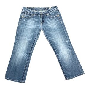 MISS ME Embellished Rhinestone Mid Rise Capri  31